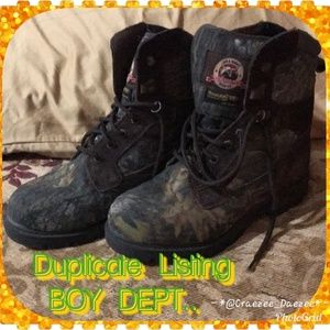 BRAMMA CAMOUFLAGE BOOTS SIZE 7 1/2